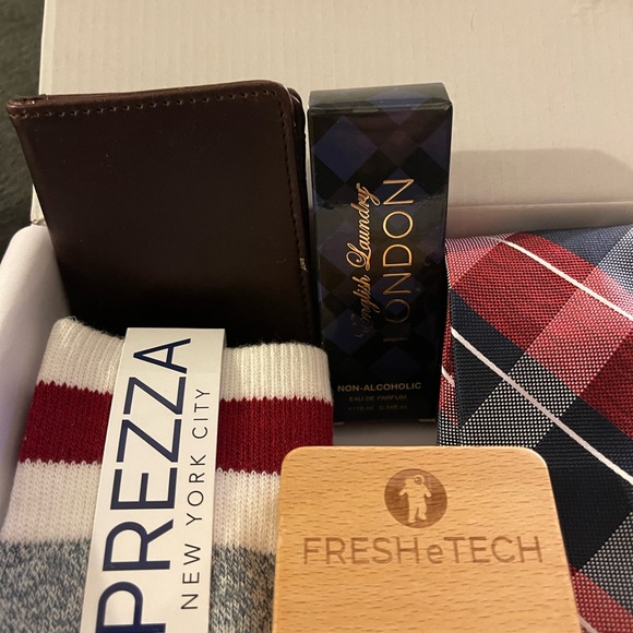 Sprezza Box Mens Curated Accessories Box - Picture 2 of 3